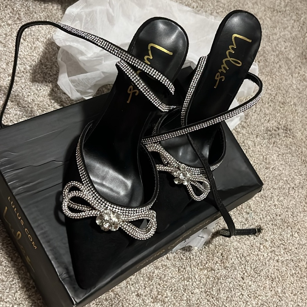 Lulus heels - Picture 3 of 5